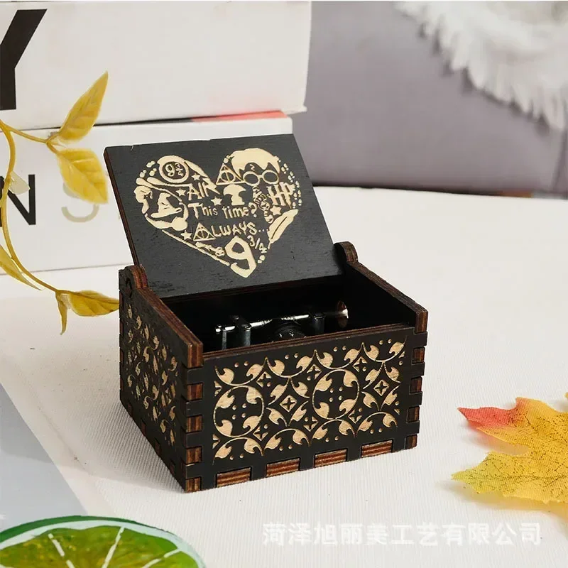 Anime-thema handbediende muzie - Chisel Set Wood recensie en prijs